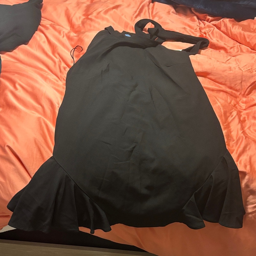 CeCe Rich Black Midi Dress - Picture 3 of 4